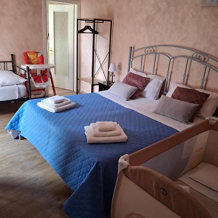 Chrilu House Hotel CTA Eksteriør billede