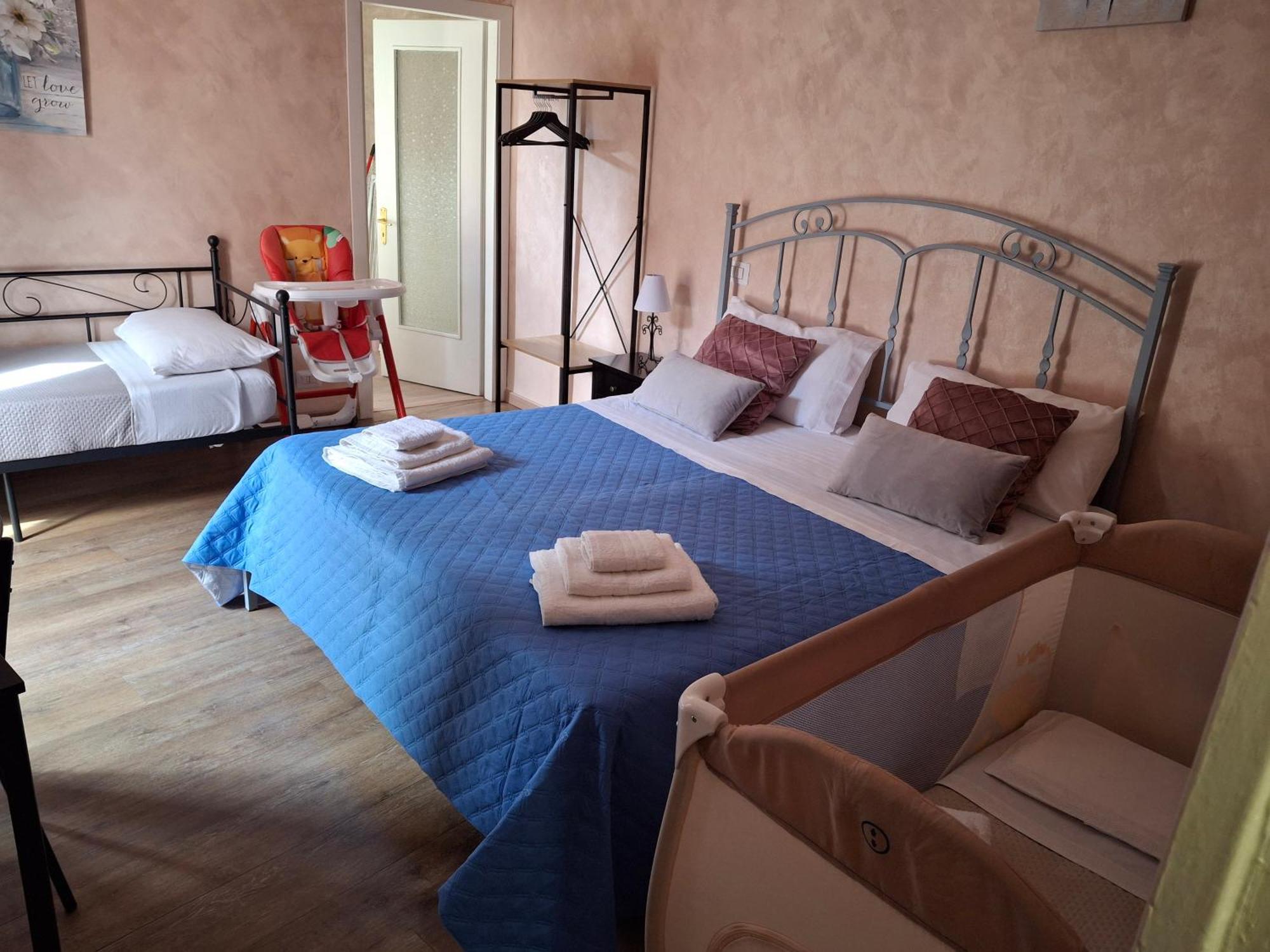 Chrilu House Hotel CTA Eksteriør billede